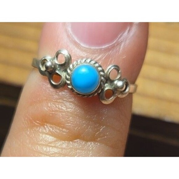 Vintage sterling silver ring sz 1 - Picture 4 of 4